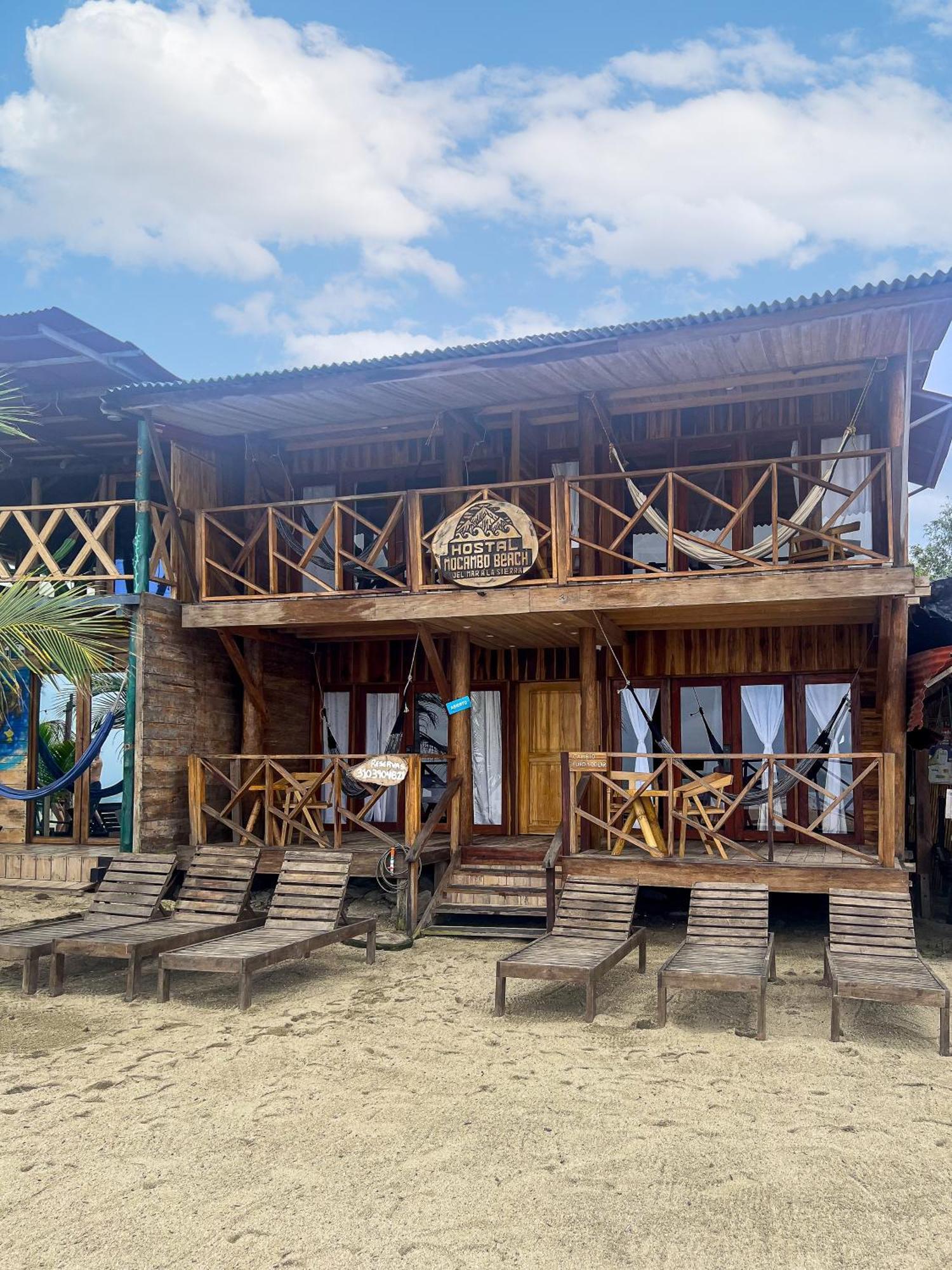 Hostal Mocambo Beach Guachaca Exterior photo