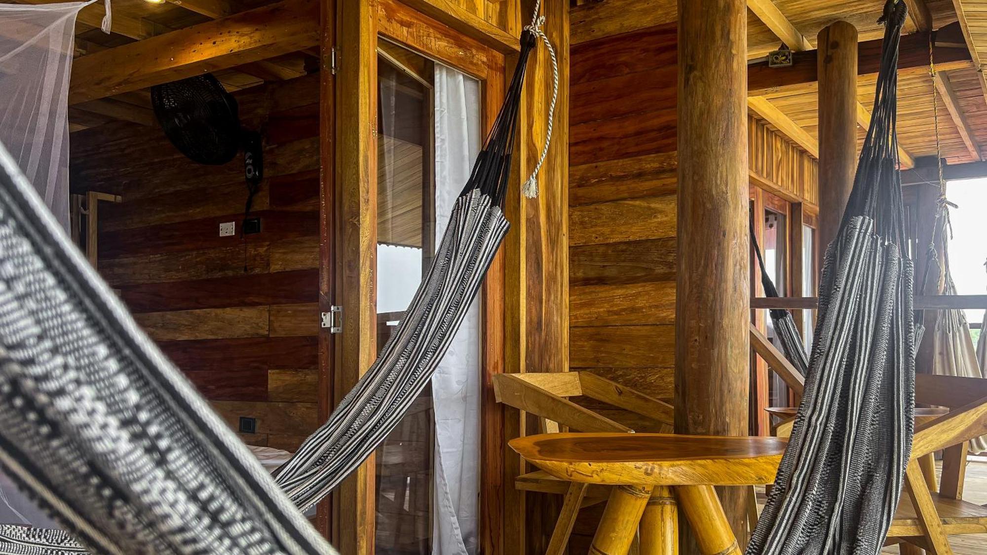 Hostal Mocambo Beach Guachaca Exterior photo
